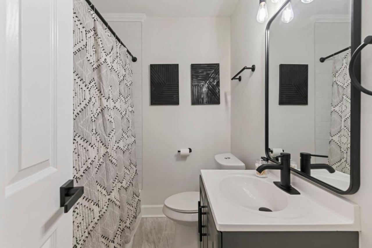Westside Charm Holiday home *